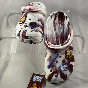 CROCS Cocoa Puffs Mules in White and Brown